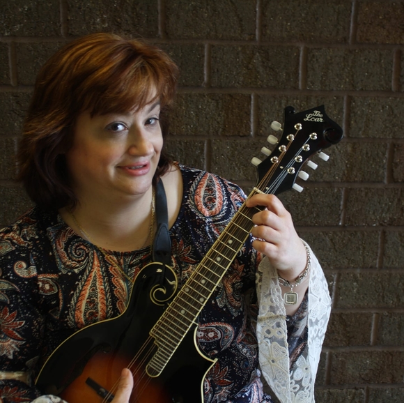 Meet your Posher, Mandy - Picture 1 of 1